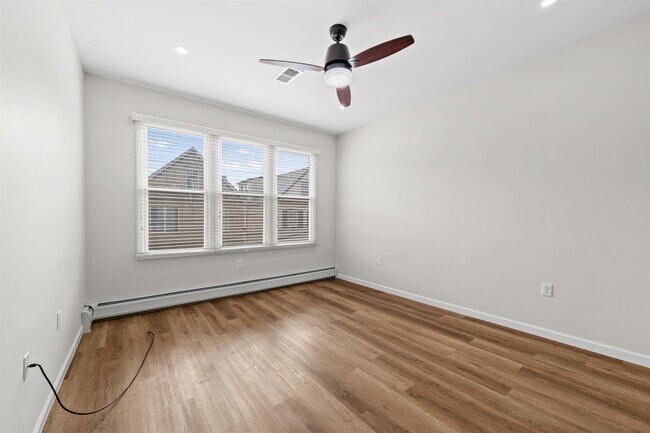 Building Photo - 11 Obrien Ct