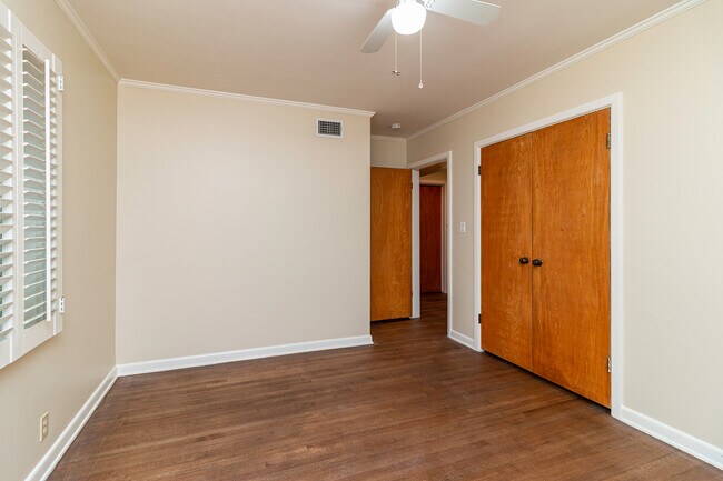 Building Photo - 10745 Stephon Terrace