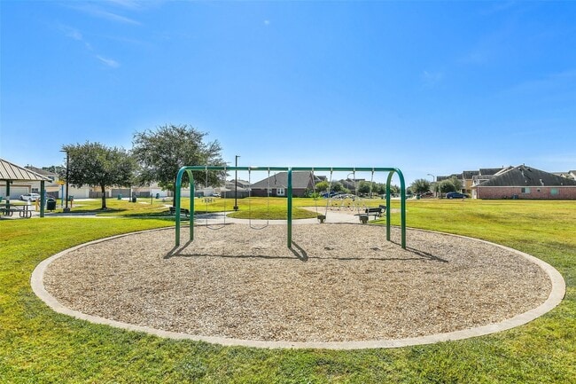 Building Photo - 3914 Mossy Pl Ln