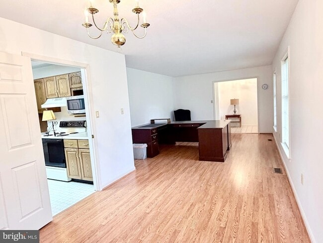 Building Photo - 78 Brook Creek Rd