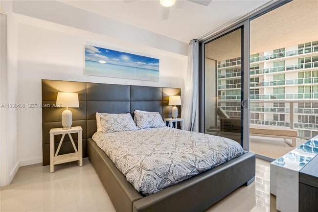 Building Photo - 488 NE 18th St