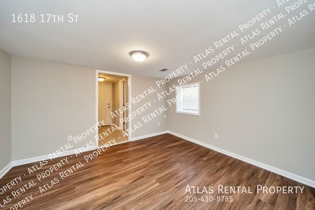 Building Photo - 1618 17th St