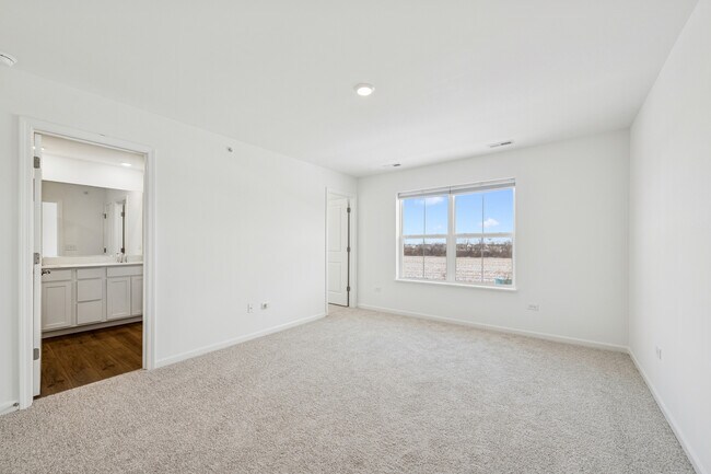 Building Photo - 12322 Tinsley St