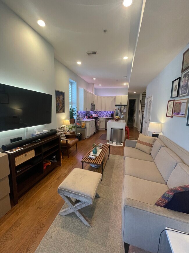 Living Room - 1823 N Capitol St NE