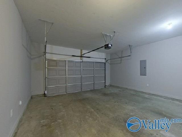 Building Photo - 11401 Crimson Ridge Rd