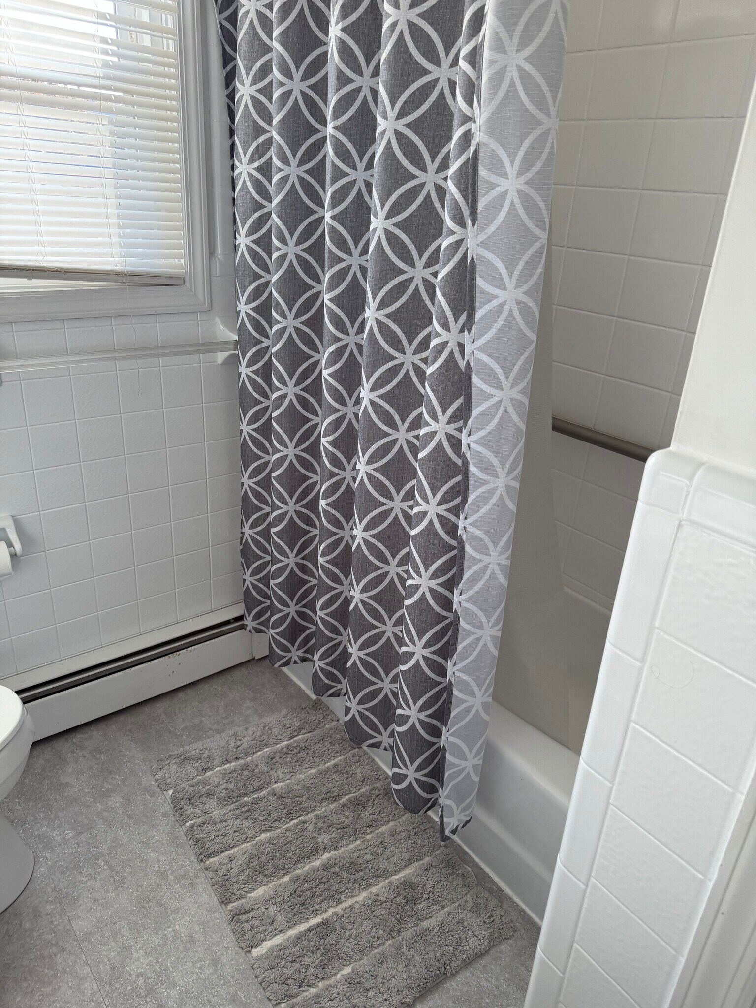 Building Photo - 18 Avalon Blvd