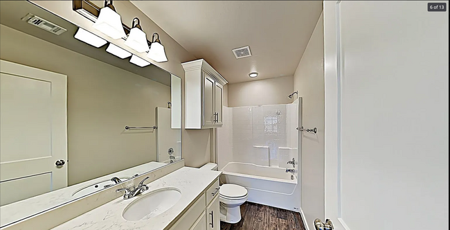 Building Photo - 405 Summit Ridge Dr