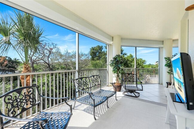 Building Photo - 315 Dunes Blvd