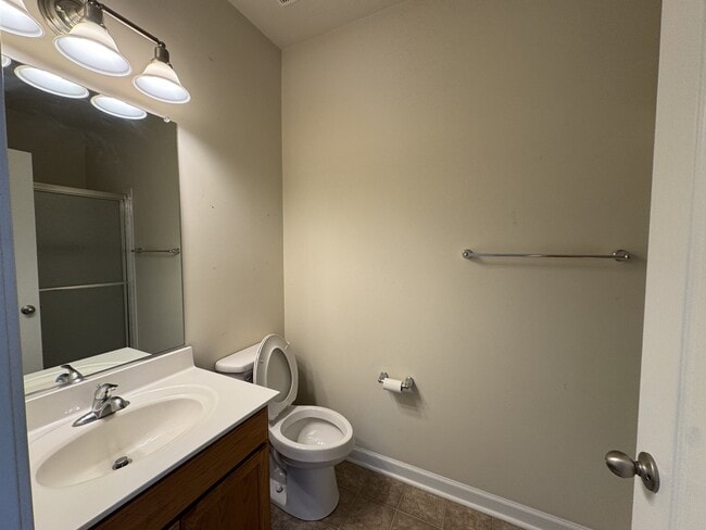 Building Photo - 3339 Sun Ct