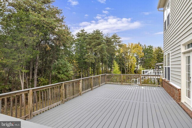 Building Photo - 22855 Oakgrove Rd