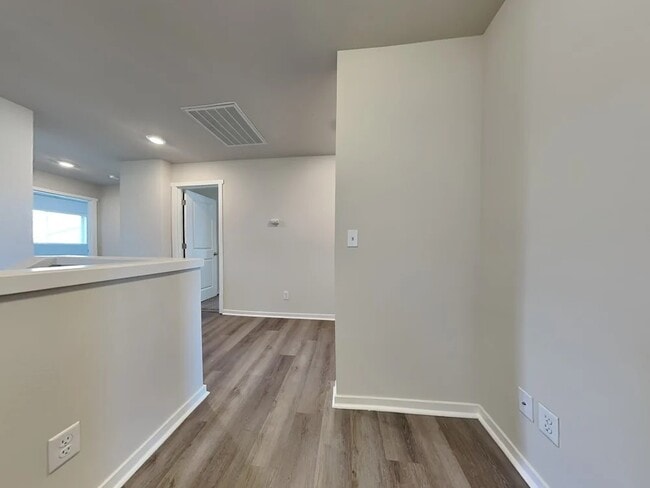 Building Photo - 18221 107th Ave E
