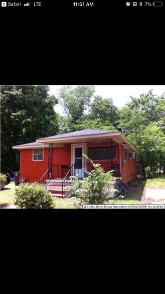 Building Photo - 1533 N Acadian Thruway