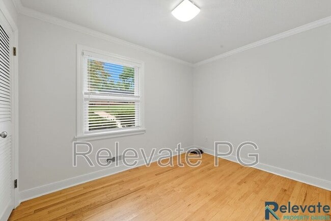 Building Photo - 401 Keats Rd