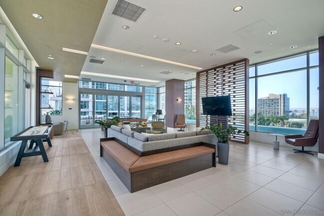 Building Photo - 1388 Kettner Blvd