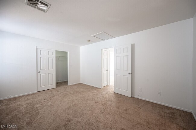 Building Photo - 5928 Strayhorn Ct