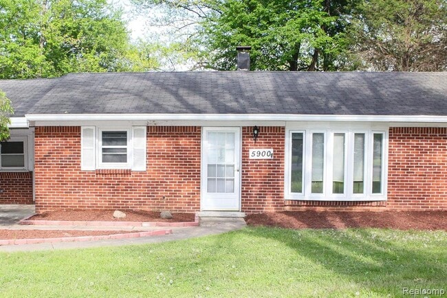 Building Photo - 5900 Wright Dr