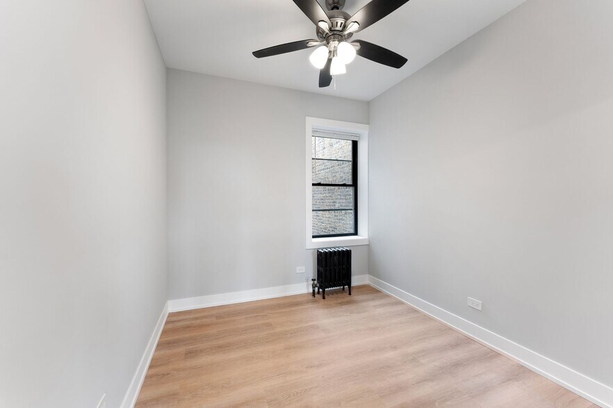 Building Photo - 1536 W Jonquil Ter