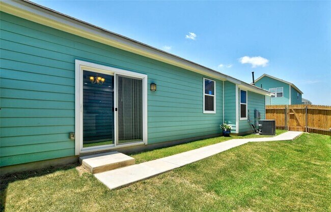 Building Photo - 524 Ferrule Dr