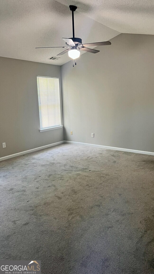 Building Photo - 4932 Antelope Cove