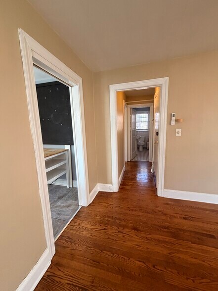 Building Photo - 8402 Flower Ave