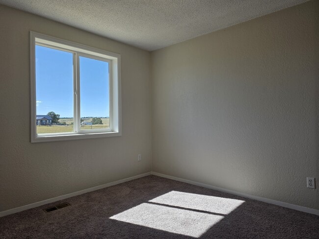 Building Photo - 6526 Arrowhead Trail