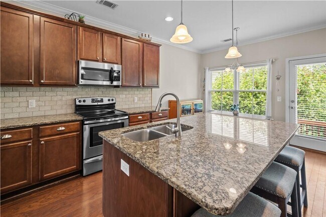Building Photo - Flexible Space for Every Lifestyle! 4 Bedrooms Plus Loft & Bonus Room in Richmond Hill, GA