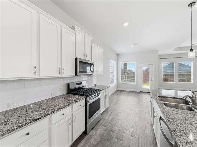 Building Photo - 11108 Culberson Dr