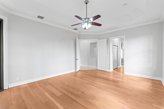 Building Photo - 16596 82nd Rd N