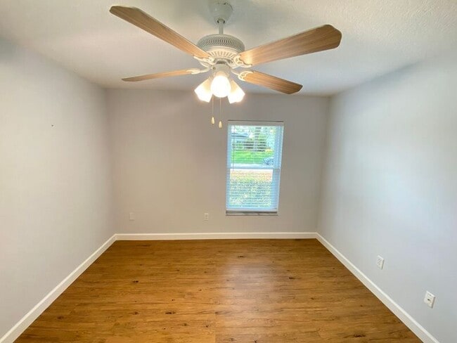 Building Photo - 104 Hatfield Ct