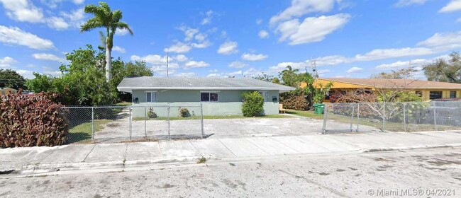 Building Photo - 22210 SW 116th Ave