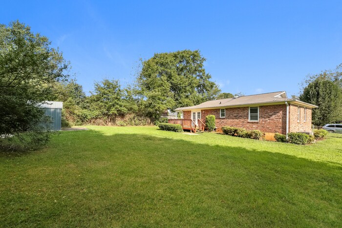 Building Photo - 24 Prestbury Dr