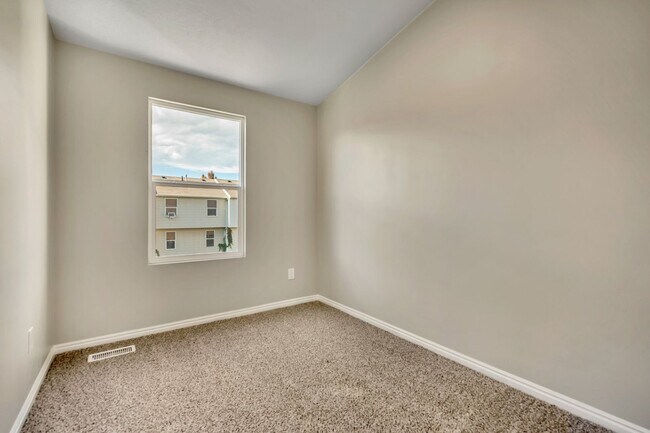 Building Photo - 2830 Keltic Ct