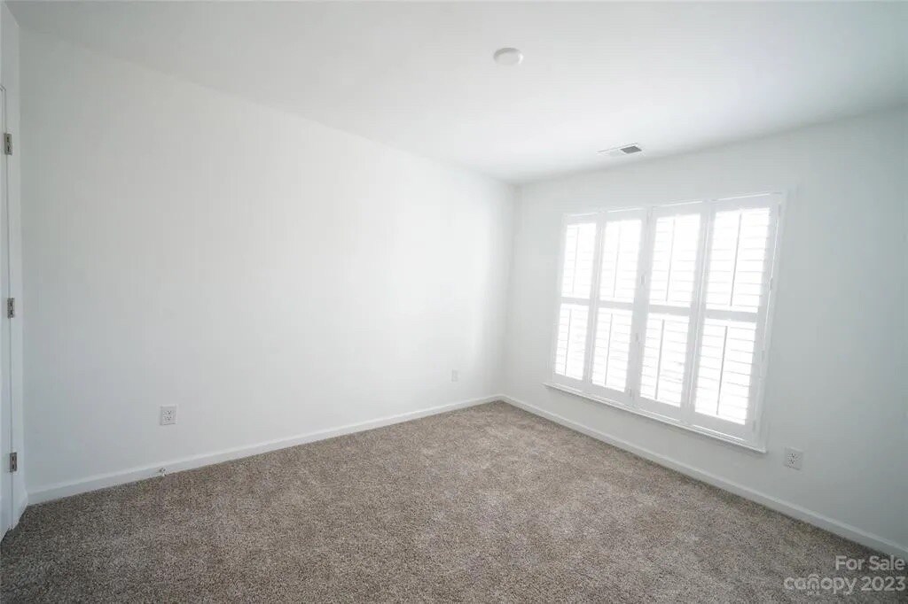 Building Photo - Room in Townhome on Lani Dr