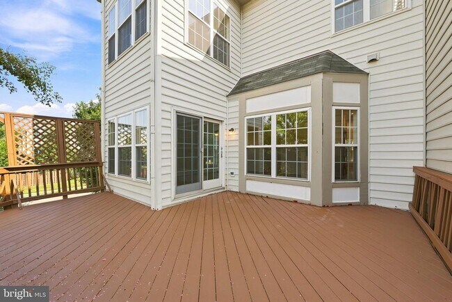 Building Photo - 45805 Marlane Terrace