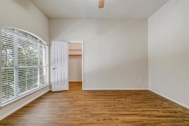 Building Photo - 11570 Beeville Dr