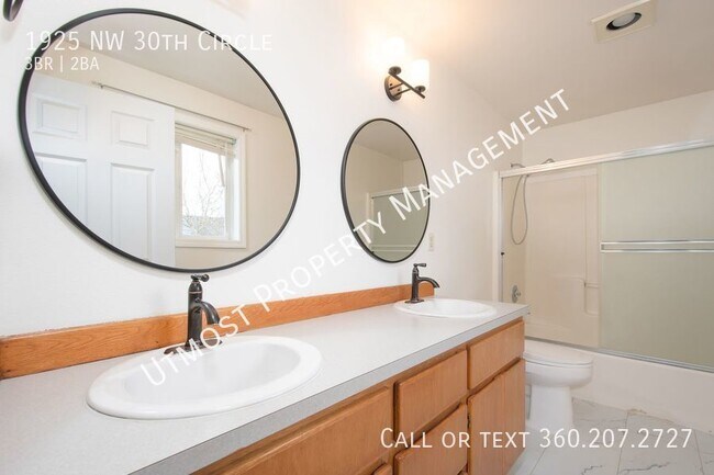 Building Photo - Cozy Prune Hill 3BD On Quiet Cul-de-sac In...