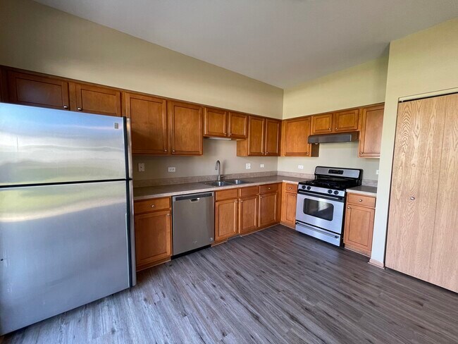 Building Photo - 1427 Levato Ln