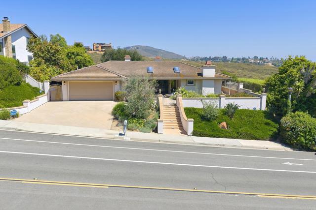 Building Photo - 7118 El Fuerte St