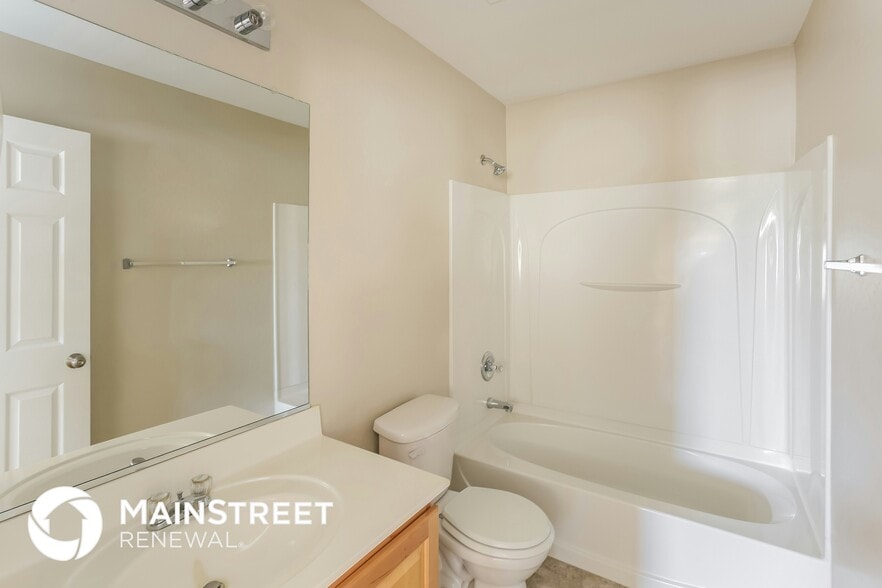 Building Photo - 22843 W Mesquite Dr