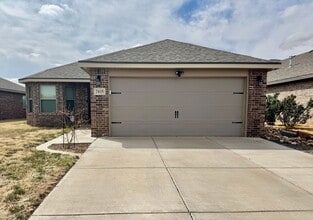 Building Photo - Beautiful 3/2/2 Home with Appliances and Upgrades in Frenship ISD!