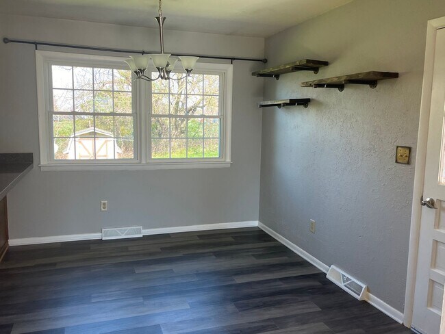 Building Photo - Home for rent in Weyers Cave