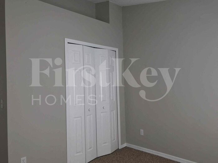 Building Photo - 7575 Groveoak Dr
