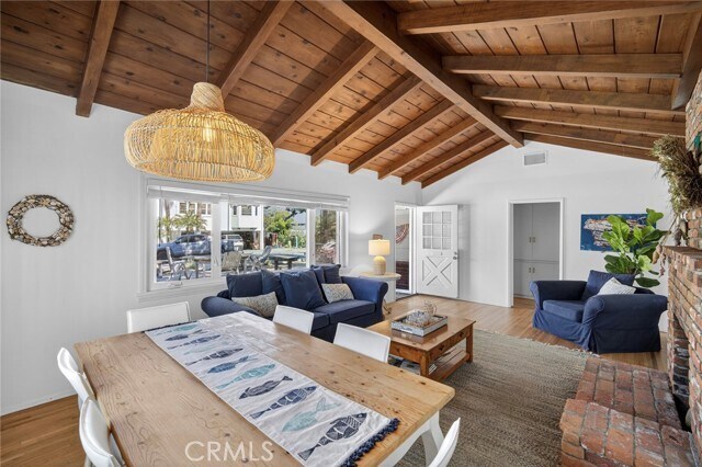 Building Photo - 237 Avenida Montalvo