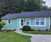 Building Photo - 55 River Ln
