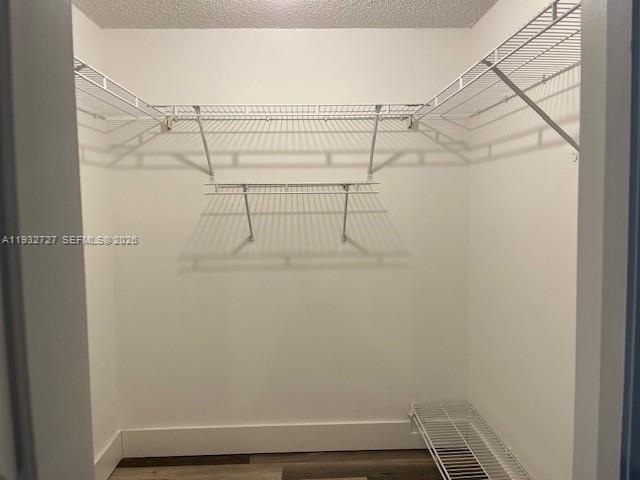 Building Photo - 120 Lakeview Dr