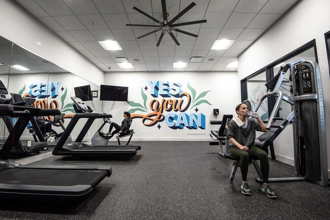 Building Photo - 5310 Helen St