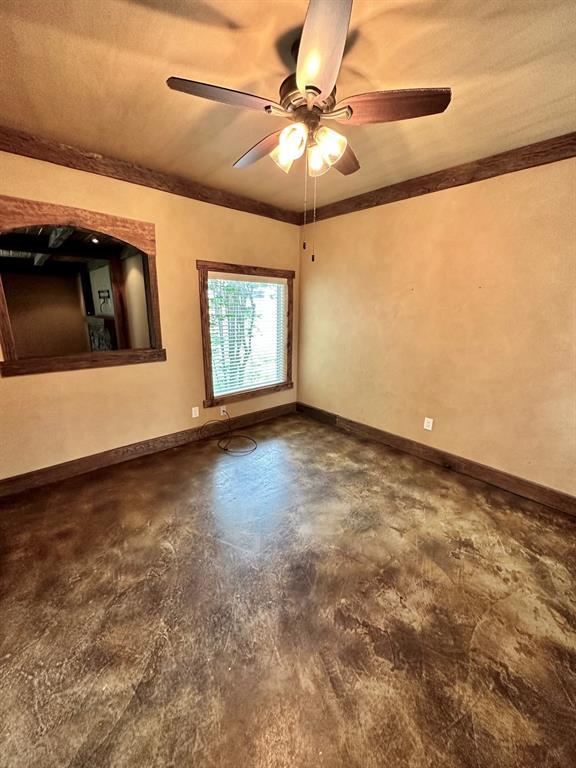 Building Photo - 4842 Green Trail Dr