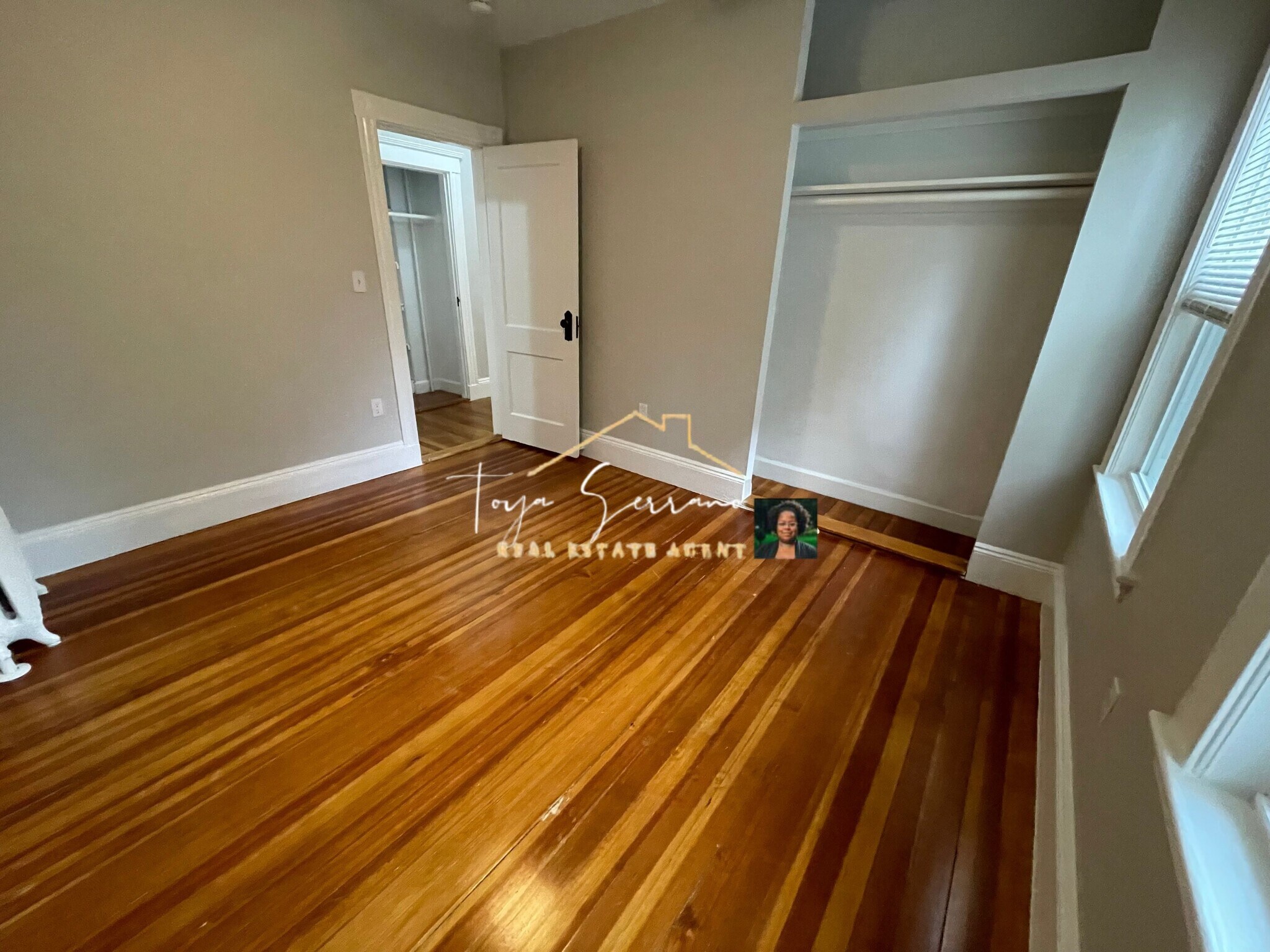 Building Photo - 54 Alpha Rd