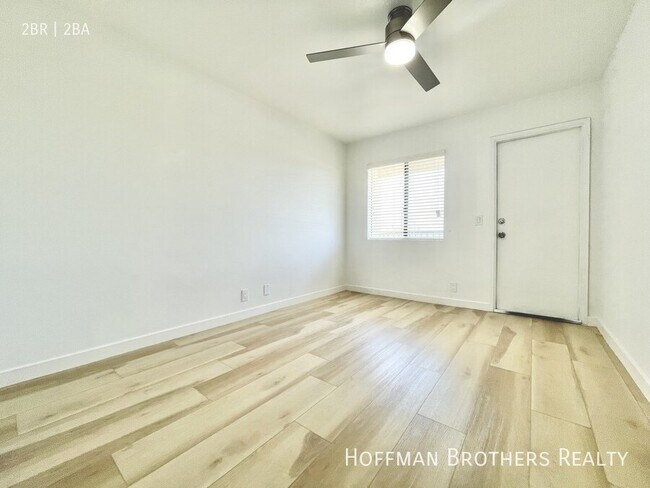 Building Photo - 14011 S Budlong Ave