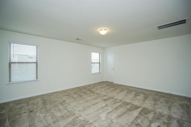 Building Photo - 4615 Sabine Creek Way